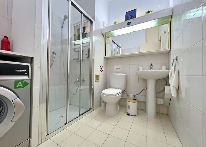 Appartement Albert's Mackenzie 001 *