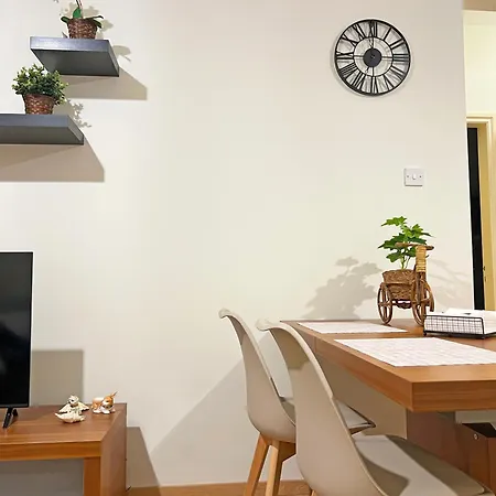 Albert's Mackenzie 001