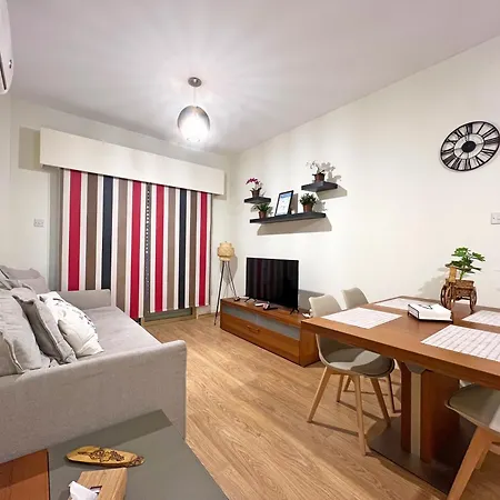Apartamento Albert's Mackenzie 001 Lárnaca