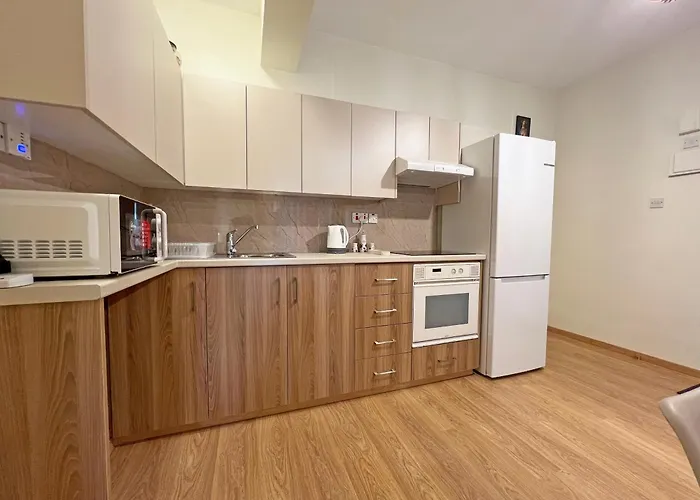 Albert's Mackenzie 001 Apartamento Lárnaca